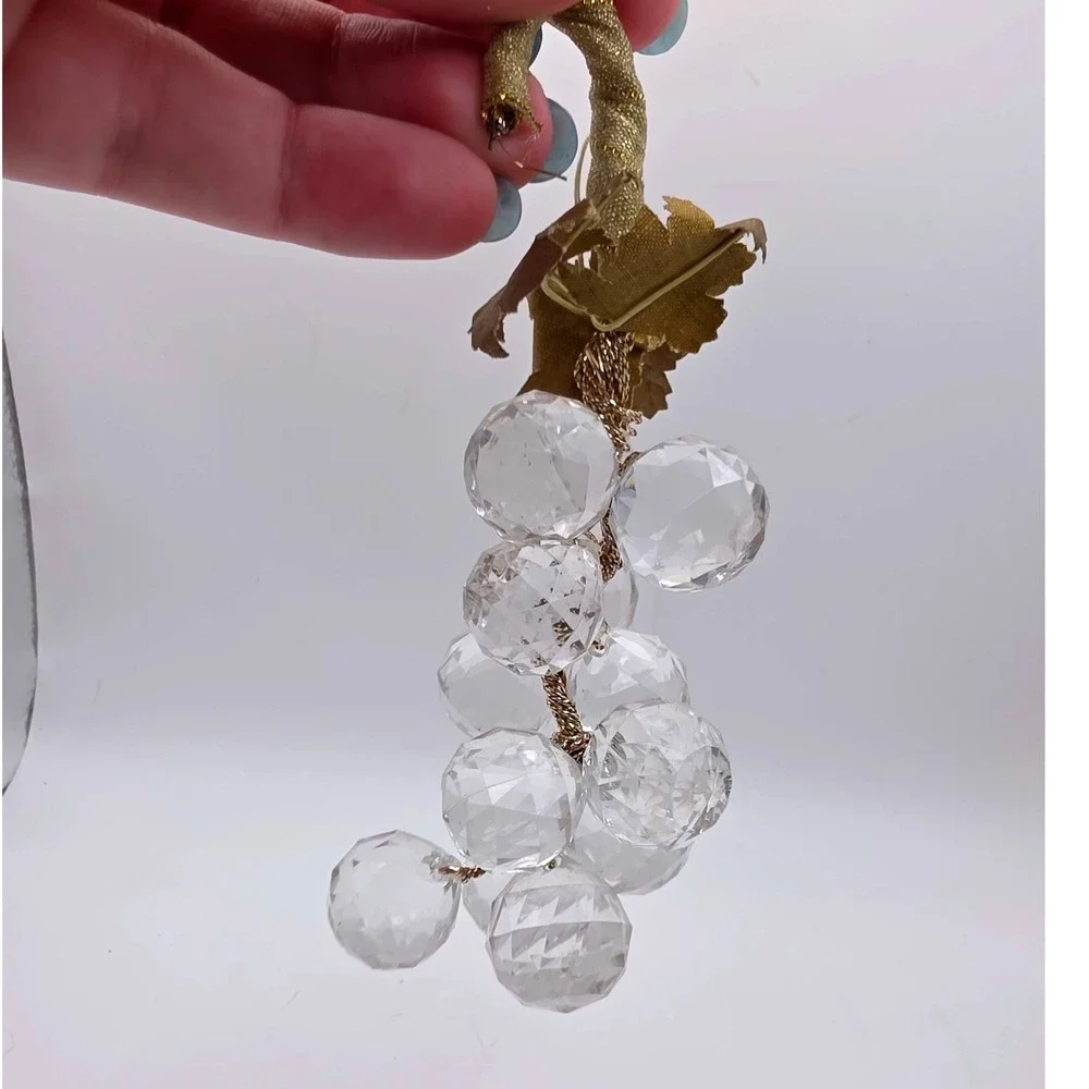 Unbranded Faceted Glass Grape Cluster MCM Clear Fair Vintage Decorative Accent